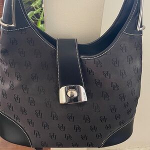 Vintage Dooney & Bourke bag, excellent condition